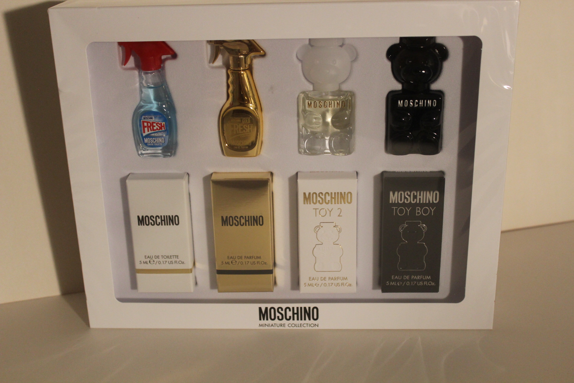 moschino perfume miniature collection