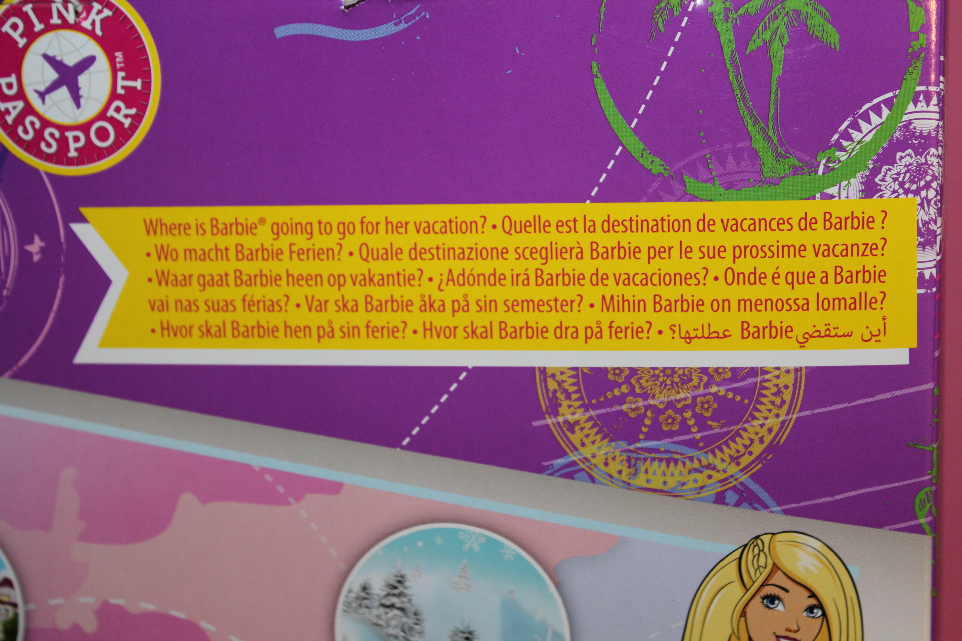2015 PINK PASSPORT TRAVEL BARBIE DOLL- SHE COMES WITH LUGGAGE & ACCESSORIES! - Image 6