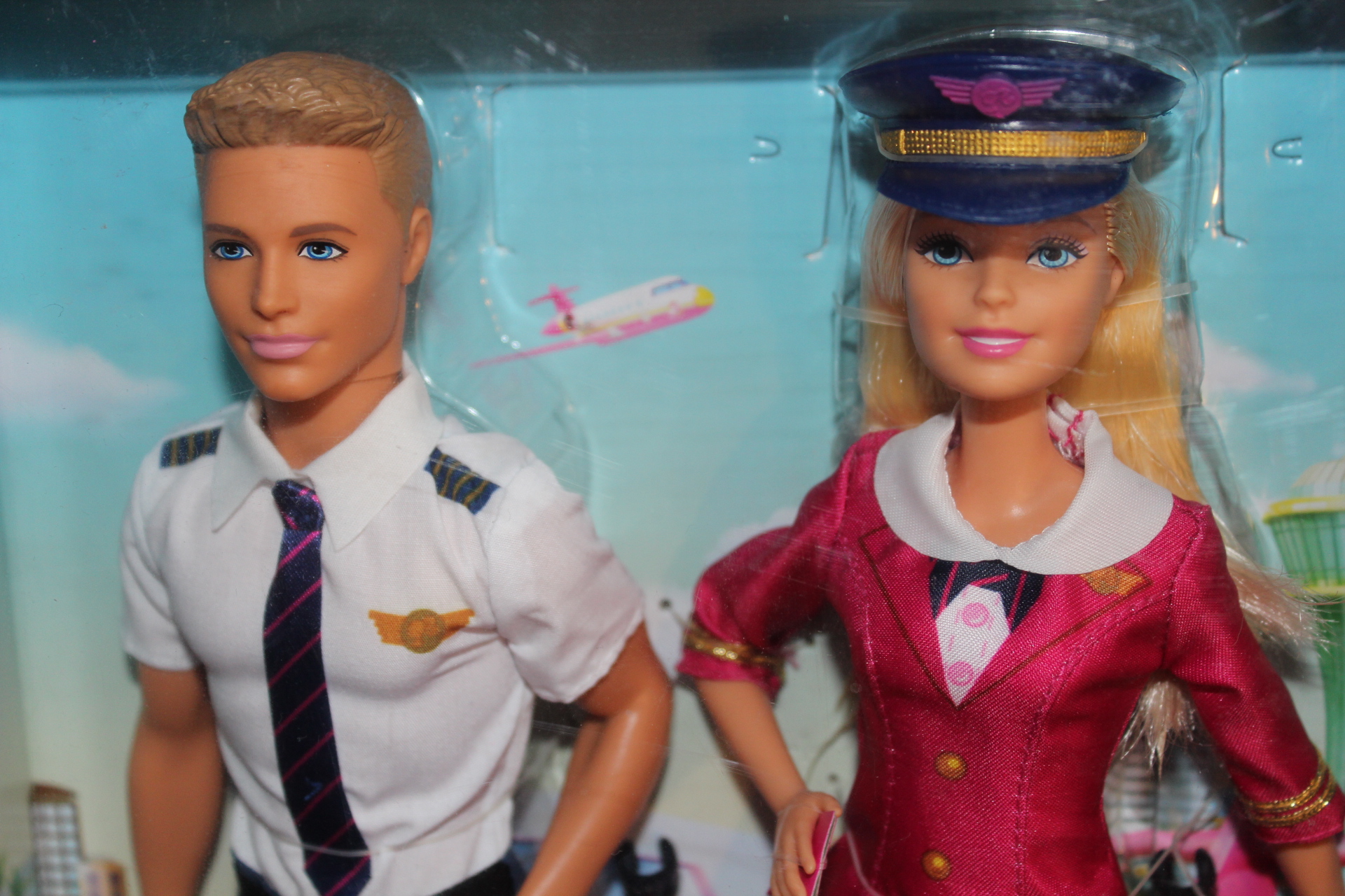 financiën Of anders Informeer Barbie Ken Pilots Set Travel Flight Career NIB Collector New Pink Passport  | ThinkPink